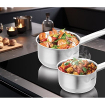 ARTHUR MARTIN Set de de 5 Casseroles - Acier inoxydable - Intérieur s