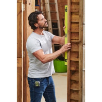 Niveau bulle - RYOBI - 80 cm - précision 0,5 mm/m - 3 fioles - aimant
