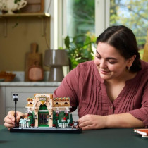 LEGO Icons 10362 Le café français - Décoration parisienne pour éta