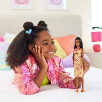 Barbie-Barbie Fashionistas Spring Doll - Barbie - HYT91