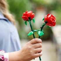 LEGO 40460 Creator Roses, Artificial Flower Set for Girls and Boys Age
