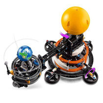 LEGO Technic 42179 Planet Earth and Moon in Orbit, Toy, Solar System T