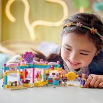 LEGO Friends 42649 Heartlake Candy Shop - Girls' Candy Shop