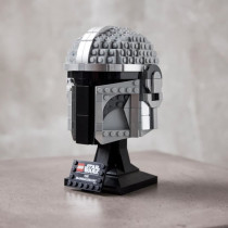 LEGO 75328 Star Wars The Mandalorian Helmet Collectible Model Kit to B