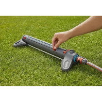 GARDENA AquaZoom L | Oscillating sprinkler for surfaces from 28 to 350