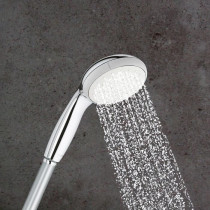 Grohe shower set 1 jet with vitulio go 100 chrome wall support 2619800
