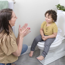 INGENUITY Flip & Sit Toilet Reducer