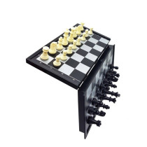 Magnetic board game - 8 games in 1 box