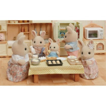 Miniature figurines - SYLVANIAN FAMILIES - 5706 - The Creme Rabbit fam