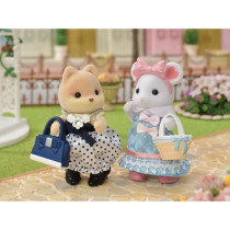 SYLVANIAN FAMILIES The fashion suitcase and big sister marshmallow mou