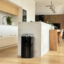 KITCHEN MOVE LARGO Automatic Kitchen Waste Bin with Strapping - 42 L -