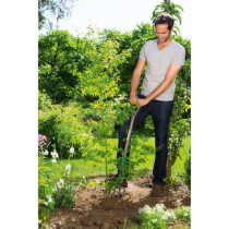 GARDENA Fourche a becher NatureLine– Manche bois 100% FSC – Poign