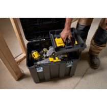 Coffre mobile STANLEY Grand volume avec manche télescopique - FMST1-7