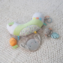 INGENUITY Tapis d'éveil au sol bébé Sylvi pour le temps passé sur