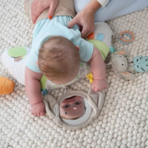 INGENUITY Tapis d'éveil au sol bébé Sylvi pour le temps passé sur