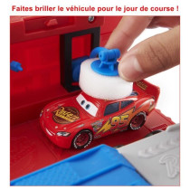 Disney Pixar Cars - Coffret Mack Transformable - Petite Voiture - MATT