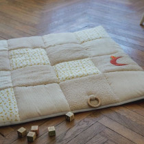 Tapis d'éveil - DOMIVA - Honey Moon - Patchwork - Anneau en bois et l