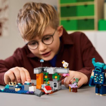 LEGO Minecraft 21274 La Rencontre Avec Le Warden - Jouet Collector Pou