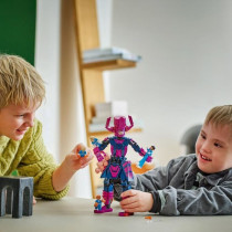 LEGO | Marvel 76316 Les Quatre Fantastiques contre la figurine de Gala
